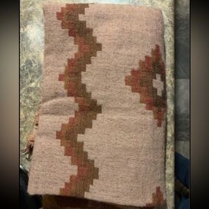 Aritzia Wilfred blanket scarf